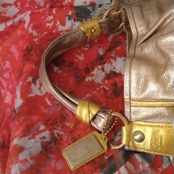 Coach Parker two-tone gold hobo bag - Picture 3 of 10